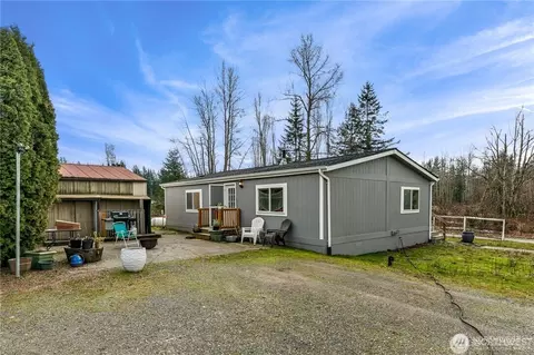 8348 Valley View Rd, Custer, WA 98240