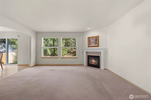 Living - 20505 190th Ave E, Orting, WA 98360 photo 1 of 2