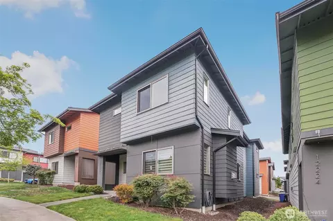 12220 SE 251st Pl, Kent, WA 98030