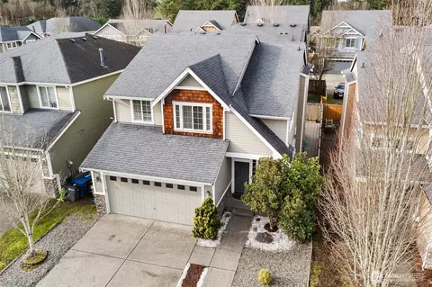 24015 221st Ln SE, Maple Valley, WA 98038