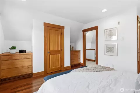 Bedroom - 4418 Eastern Ave N, Seattle, WA 98103 photo 2 of 3