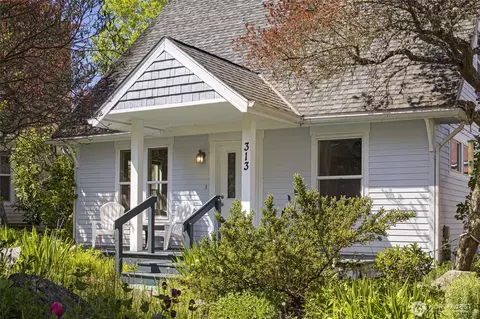 21 Blair Ave #313, Friday Harbor, WA 98250