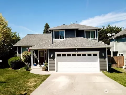 3710 W 7th St, Anacortes, WA 98221