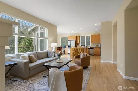 2023 Kennewick Pl NE, Renton, WA 98056