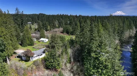 12833 Squaw Wood Ln SE, Rainier, WA 98576