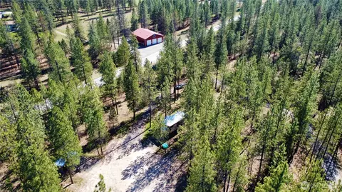 1069 B Kitt Narcisse Rd, Colville, WA 99114