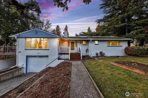 9105 104th St SW, Lakewood, WA 98498