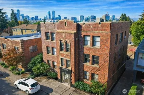 315 12th Ave E, Seattle, WA 98102