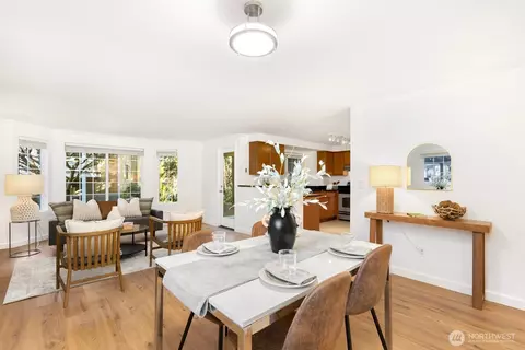 10022 NE 120th Ln #G101, Kirkland, WA 98034