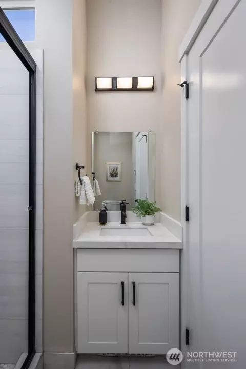 Bath - 3425 Bell Ave, Everett, WA 98201 photo 2 of 2