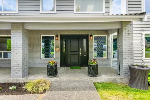 3304 21st St SE, Puyallup, WA 98374