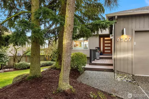 6507 113th Ave NE, Kirkland, WA 98033