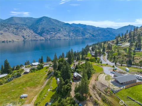 52 Reflection Ln, Chelan, WA 98816