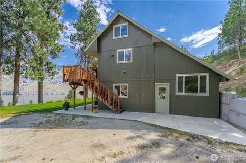 Exterior - 52 Reflection Ln, Chelan, WA 98816 photo 2 of 8