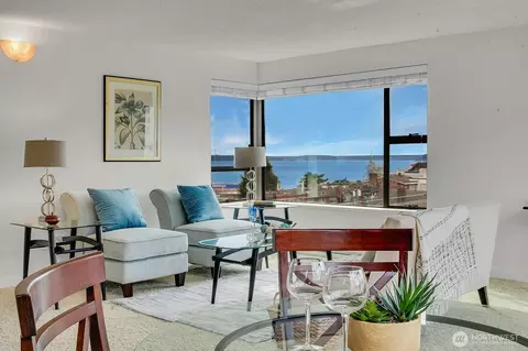 912 3rd Ave W #501, Seattle, WA 98119