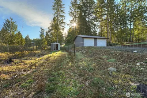 42 E Mossflower Ln, Grapeview, WA 98546 photo 30