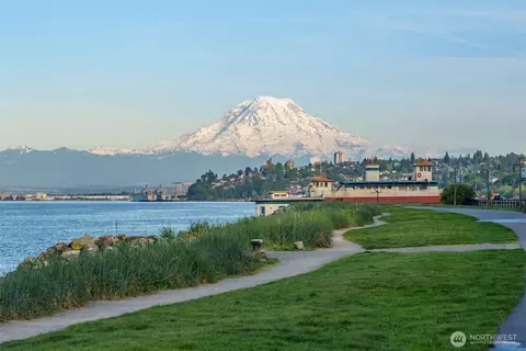4907 Main St #415, Tacoma, WA 98407