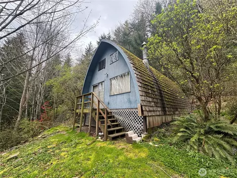 27011 SE 74th St, Issaquah, WA 98027