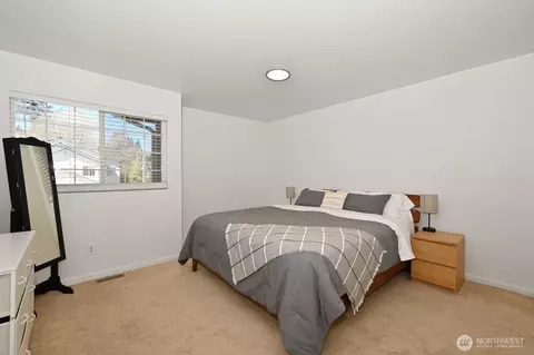 Bedroom - 13607 56th Ave SE, Everett, WA 98208 photo 1 of 4
