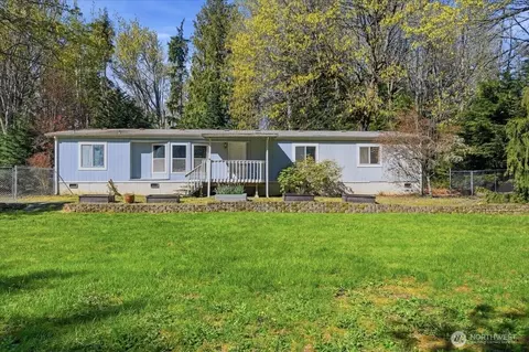 3218 Cherry Tree Ln, Camano Island, WA 98282