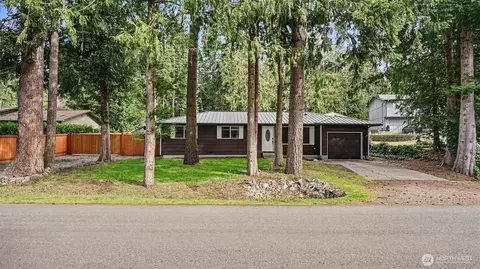 18604 68th St, Bonney Lake, WA 98391