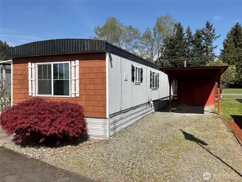 5629 113th Ave E #64, Puyallup, WA 98372
