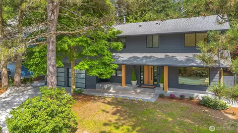 14824 119th Ave NE, Kirkland, WA 98034