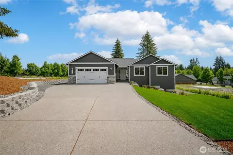 103 Sequoia Ln, Onalaska, WA 98570
