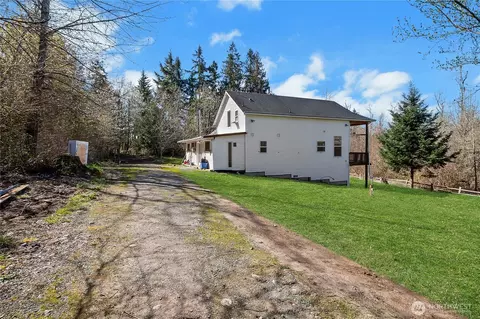 816 299th St E, Roy, WA 98580