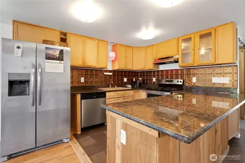 Kitchen - 816 299th St E, Roy, WA 98580 photo 1 of 3