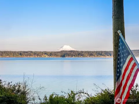 362 E Pointes Dr E, Shelton, WA 98584