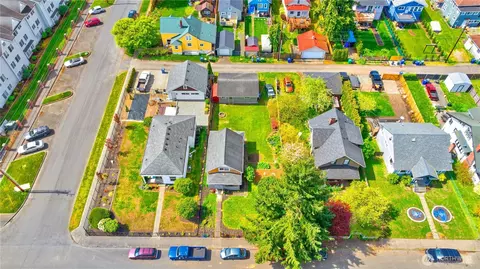 View/Area - 1628 Oakes Ave, Everett, WA 98201 photo 5 of 5