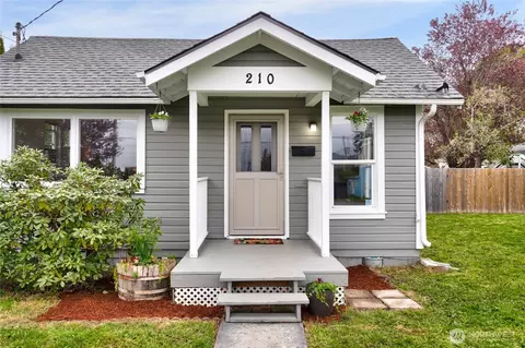 210 Gibson St, Sedro Woolley, WA 98273