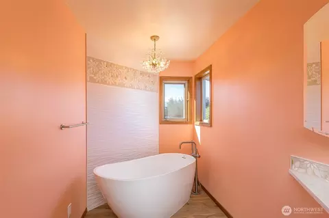 Bath - 81 Bon Jon View Way, Sequim, WA 98382 photo 3 of 5