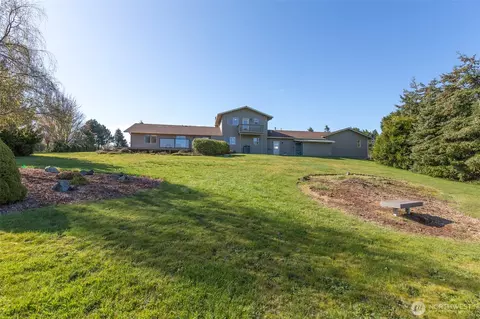 Exterior - 81 Bon Jon View Way, Sequim, WA 98382 photo 7 of 9