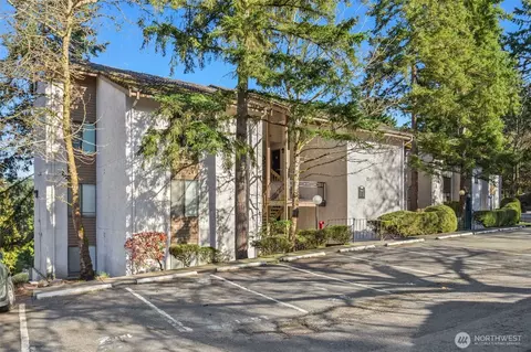 10419 NE 32nd Pl #E204, Bellevue, WA 98004