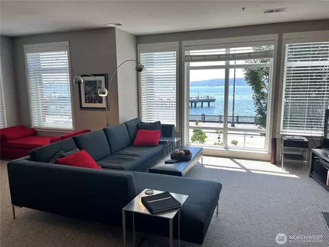 1950 Alaskan Way #227, Seattle, WA 98101