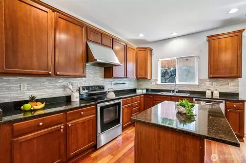 Kitchen - 20412 123rd Ave NE, Bothell, WA 98011 photo 1 of 4