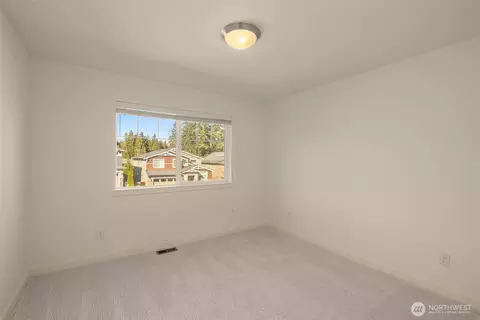 Bedroom - 24 174th Pl SW, Bothell, WA 98012 photo 5 of 6