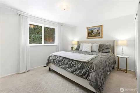 Bedroom - 2622 169th St SE, Bothell, WA 98012 photo 1 of 5