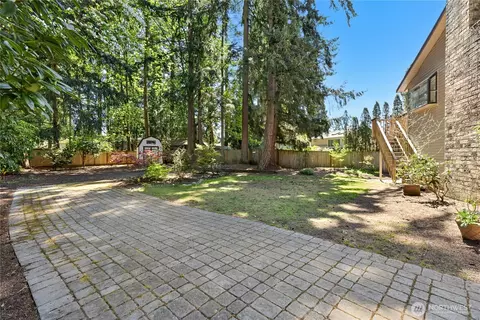 Exterior - 2622 169th St SE, Bothell, WA 98012 photo 8 of 9