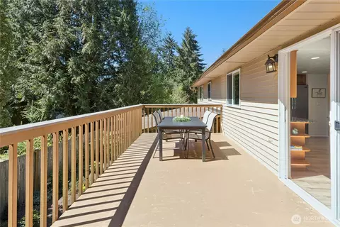 Exterior - 2622 169th St SE, Bothell, WA 98012 photo 4 of 9