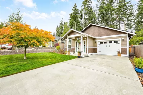 2233 E Rosecrans Ct, Port Townsend, WA 98368