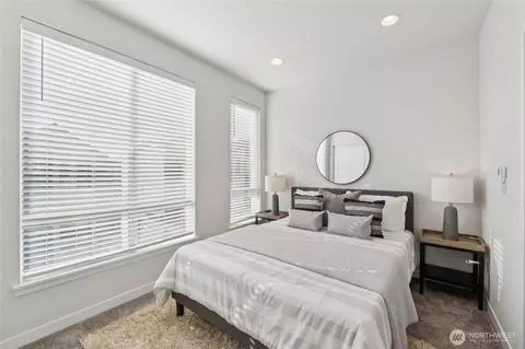 Bedroom - 10942 NE 189th Pl #E, Bothell, WA 98011 photo 1 of 4
