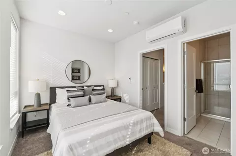 Bedroom - 10942 NE 189th Pl #E, Bothell, WA 98011 photo 2 of 4