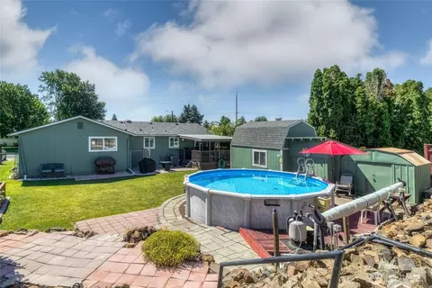 1521 SE Freedom Pl, College Place, WA 99324