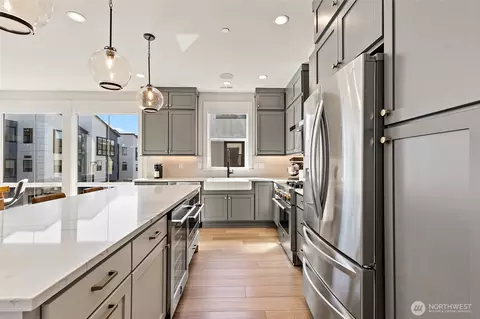 Kitchen - 21724 25th Ave SE #A, Bothell, WA 98021 photo 3 of 5