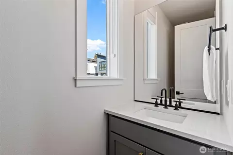 Bath - 21724 25th Ave SE #A, Bothell, WA 98021 photo 1 of 5