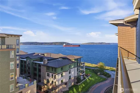 4961 Main St #810, Tacoma, WA 98407