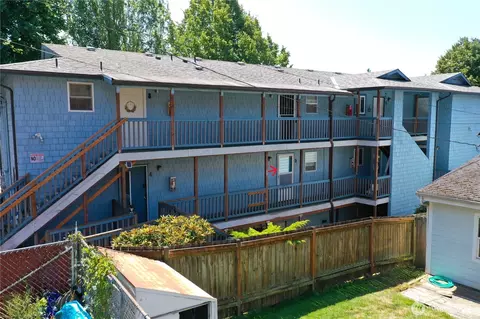 Exterior - 2629 Rucker Ave #3, Everett, WA 98201 photo 3 of 3